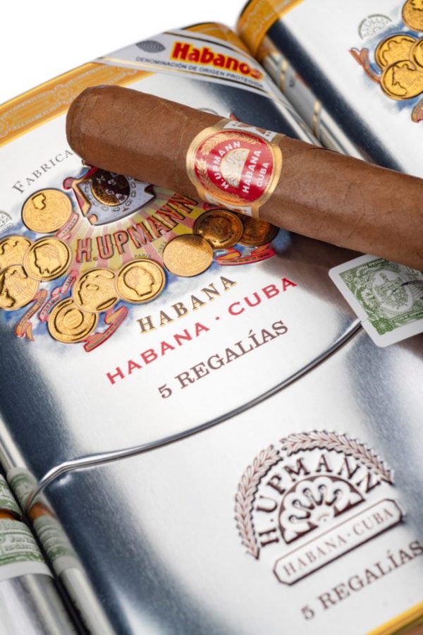 H´UPMANN 50 REGALIAS 20 683x1024 1