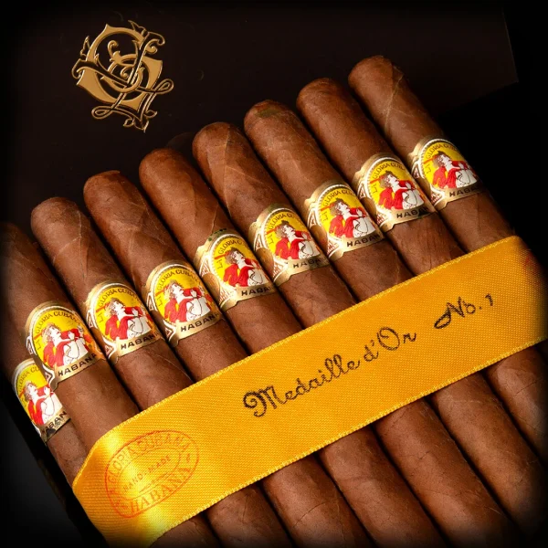 Pack of 10 La gloria cubana cigar with dark background
